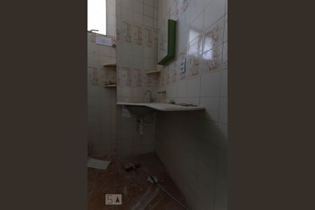 Banheiro de apartamento à venda com 2 quartos, 60m² em Setor Bueno, Goiânia