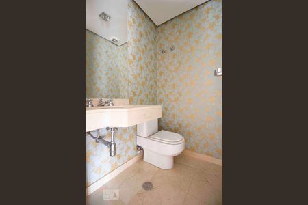 Lavabo de apartamento à venda com 4 quartos, 244m² em Vila Suzana, São Paulo