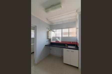 Apartamento à venda com 114m², 3 quartos e 1 vagaÁrea de Serviço