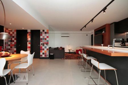 Sala de apartamento para alugar com 2 quartos, 80m² em Consolação, São Paulo