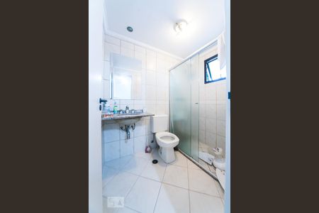 Apartamento à venda com 139m², 4 quartos e 6 vagasBanheiro da Suíte 3