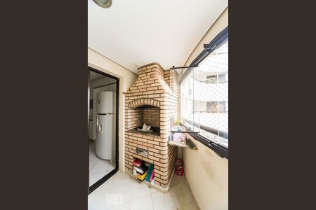 Apartamento à venda com 139m², 4 quartos e 6 vagasChurrasqueira