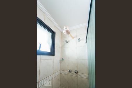 Apartamento à venda com 139m², 4 quartos e 6 vagasBanheiro da Suíte 2