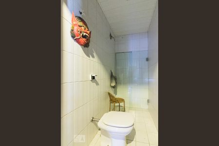 Banheiro de casa para alugar com 2 quartos, 85m² em Parque Peruche, São Paulo