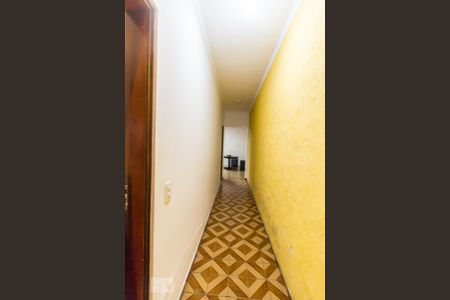 Corredor de casa à venda com 3 quartos, 200m² em Macedo, Guarulhos