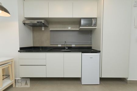 Studio - cozinha de kitnet/studio para alugar com 1 quarto, 20m² em Cambuci, São Paulo