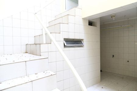 Casa à venda com 160m², 3 quartos e 3 vagas Casa à venda com 160m², 3 quartos e 3 vagasQuintal