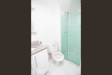 Banheiro social de apartamento à venda com 2 quartos, 55m² em Cachambi, Rio de Janeiro