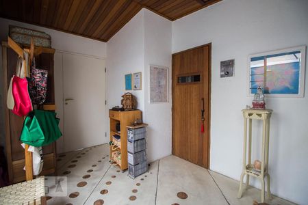 Casa à venda com 230m², 2 quartos e 2 vagasSauna