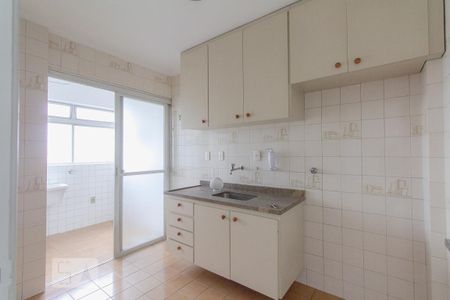 Apartamento para alugar com 64m², 2 quartos e 1 vaga Apartamento para alugar com 64m², 2 quartos e 1 vagaCozinha