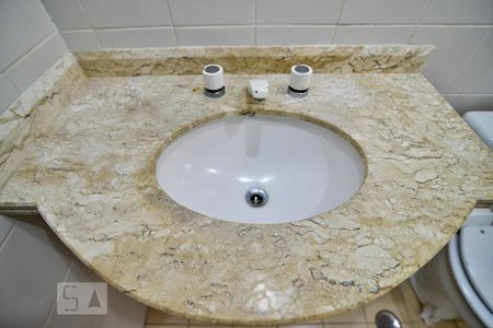 Apartamento para alugar com 80m², 3 quartos e 2 vagasDetalhe Banheiro Suite
