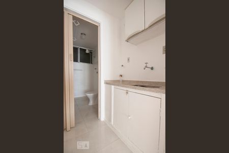 Cozinha de kitnet/studio à venda com 1 quarto, 31m² em Vila Buarque, São Paulo