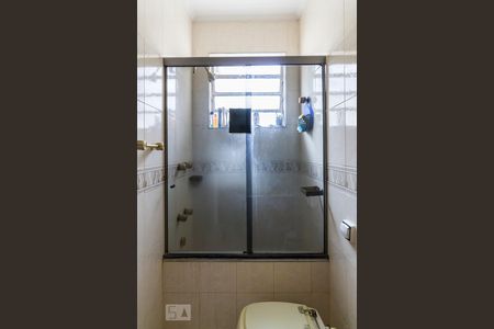 Casa à venda com 375m², 4 quartos e 2 vagasBanheiro