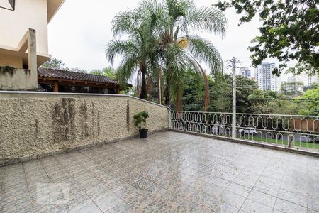 Casa para alugar com 375m², 4 quartos e 2 vagasVaranda frente