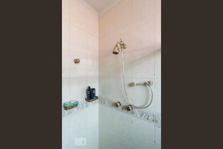 Casa à venda com 375m², 4 quartos e 2 vagasBanheiro suíte 1