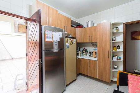 Casa à venda com 375m², 4 quartos e 2 vagasCozinha