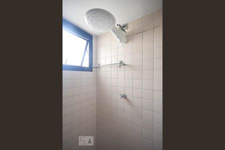Detalhe do banheiro suíte   de apartamento para alugar com 1 quarto, 40m² em Vila Suzana, São Paulo