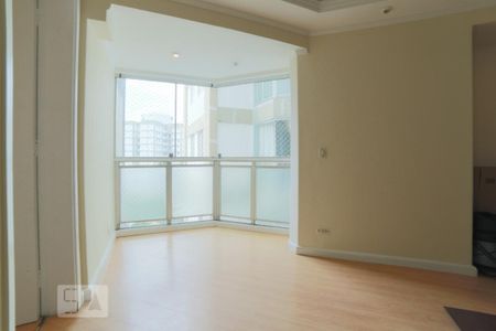 Sala de apartamento para alugar com 3 quartos, 80m² em Jardim Taquaral, São Paulo
