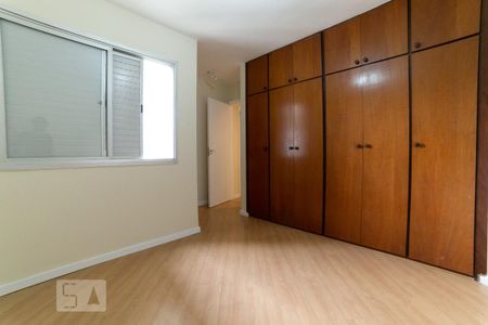 Suíte de apartamento para alugar com 3 quartos, 80m² em Jardim Taquaral, São Paulo