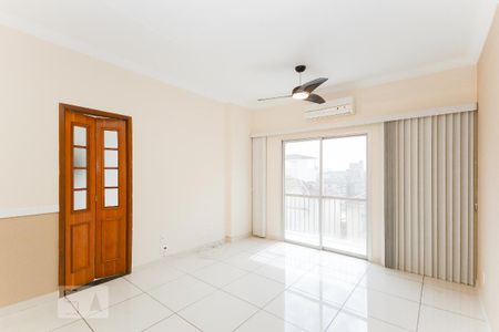 Sala de apartamento para alugar com 2 quartos, 60m² em Tijuca, Rio de Janeiro