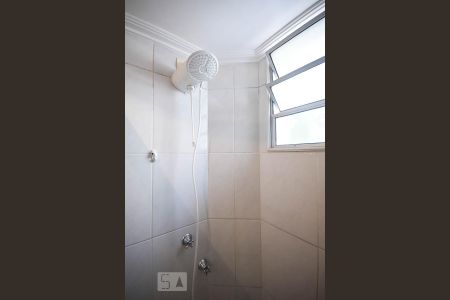 Detalhe do banheiro de apartamento para alugar com 2 quartos, 42m² em Jardim Leonor, São Paulo