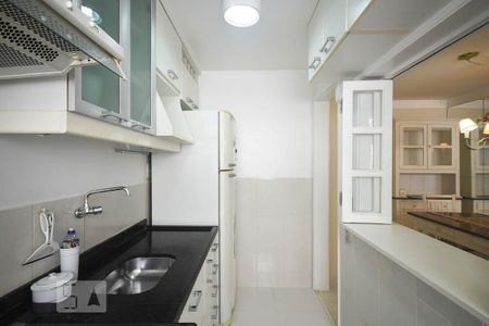 Apartamento para alugar com 42m², 2 quartos e 1 vaga Apartamento para alugar com 42m², 2 quartos e 1 vagaCozinha