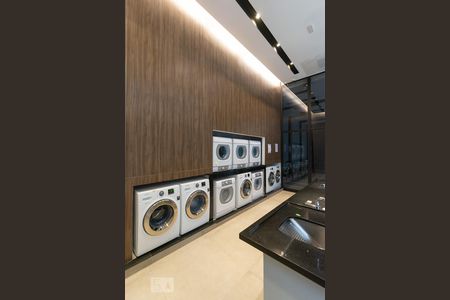 Studio para alugar com 30m², 1 quarto e 1 vagaLavanderia