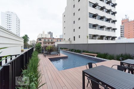 Studio para alugar com 30m², 1 quarto e 1 vagaPiscina