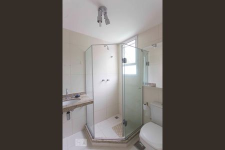 Apartamento para alugar com 120m², 3 quartos e 1 vaga Apartamento para alugar com 120m², 3 quartos e 1 vagaBanheiro Suíte