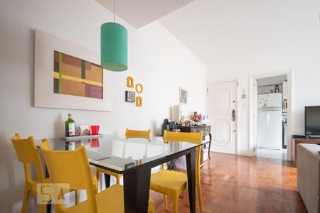 Sala de apartamento para alugar com 3 quartos, 83m² em Botafogo, Rio de Janeiro