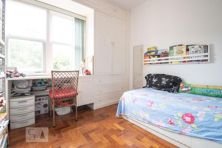 Quarto 1 de apartamento para alugar com 3 quartos, 83m² em Botafogo, Rio de Janeiro
