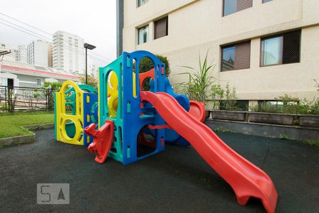 Apartamento para alugar com 56m², 2 quartos e 1 vagaÁrea Comum - Playground