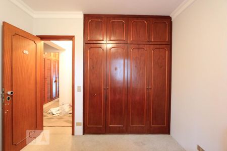 Apartamento à venda com 159m², 4 quartos e 3 vagas Apartamento à venda com 159m², 4 quartos e 3 vagasQuarto 3