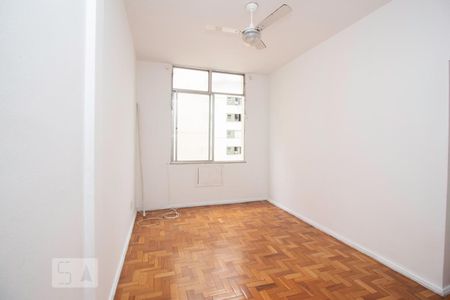 Sala de apartamento para alugar com 1 quarto, 55m² em Meier, Rio de Janeiro