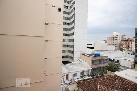 Vista da sala de apartamento para alugar com 1 quarto, 55m² em Meier, Rio de Janeiro