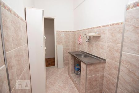 Cozinha de apartamento para alugar com 1 quarto, 55m² em Meier, Rio de Janeiro