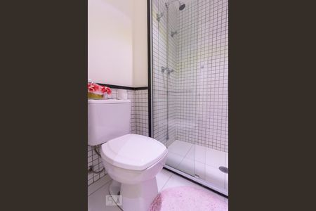 Banheiro de apartamento para alugar com 1 quarto, 40m² em Brooklin Paulista, São Paulo