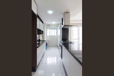 Cozinha de apartamento para alugar com 1 quarto, 58m² em Vila Guilherme, São Paulo
