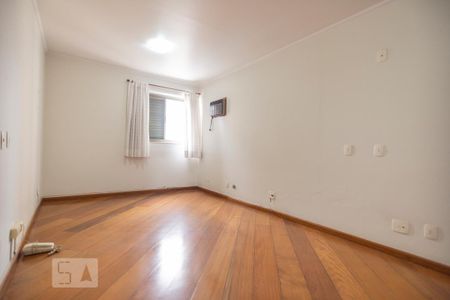 Apartamento para alugar com 172m², 3 quartos e 2 vagas Apartamento para alugar com 172m², 3 quartos e 2 vagasSuite