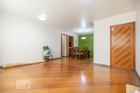 Apartamento para alugar com 172m², 3 quartos e 2 vagas Apartamento para alugar com 172m², 3 quartos e 2 vagasSala
