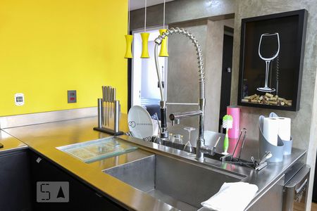 Apartamento para alugar com 65m², 2 quartos e 1 vagaCozinha