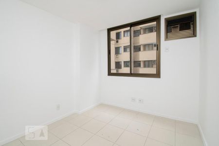 Quarto de apartamento à venda com 2 quartos, 67m² em Centro, Niterói