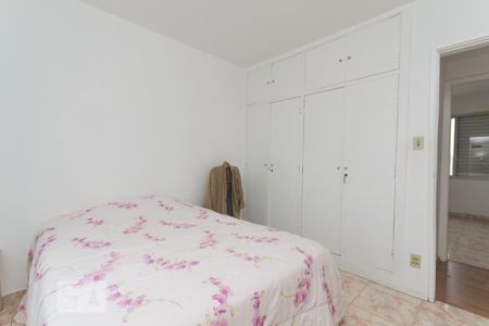 Apartamento para alugar com 90m², 3 quartos e 1 vagaQuarto 2