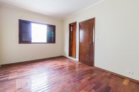 Casa à venda com 240m², 5 quartos e 3 vagasSuíte 01