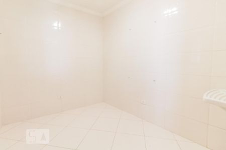 Casa à venda com 240m², 5 quartos e 3 vagasQuarto fundos 02