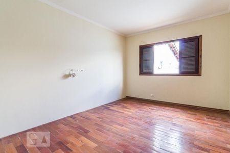 Casa à venda com 240m², 5 quartos e 3 vagasSuíte 01
