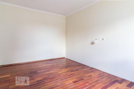 Casa à venda com 240m², 5 quartos e 3 vagasSuíte 01