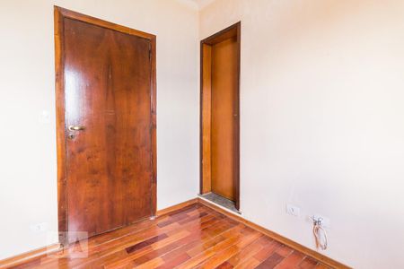 Casa à venda com 240m², 5 quartos e 3 vagasSuíte 02