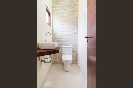 Casa à venda com 240m², 5 quartos e 3 vagasLavabo