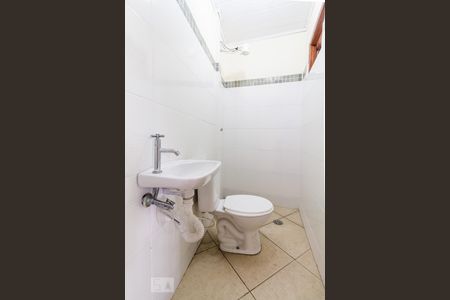 Casa à venda com 240m², 5 quartos e 3 vagasBanheiro de serviço